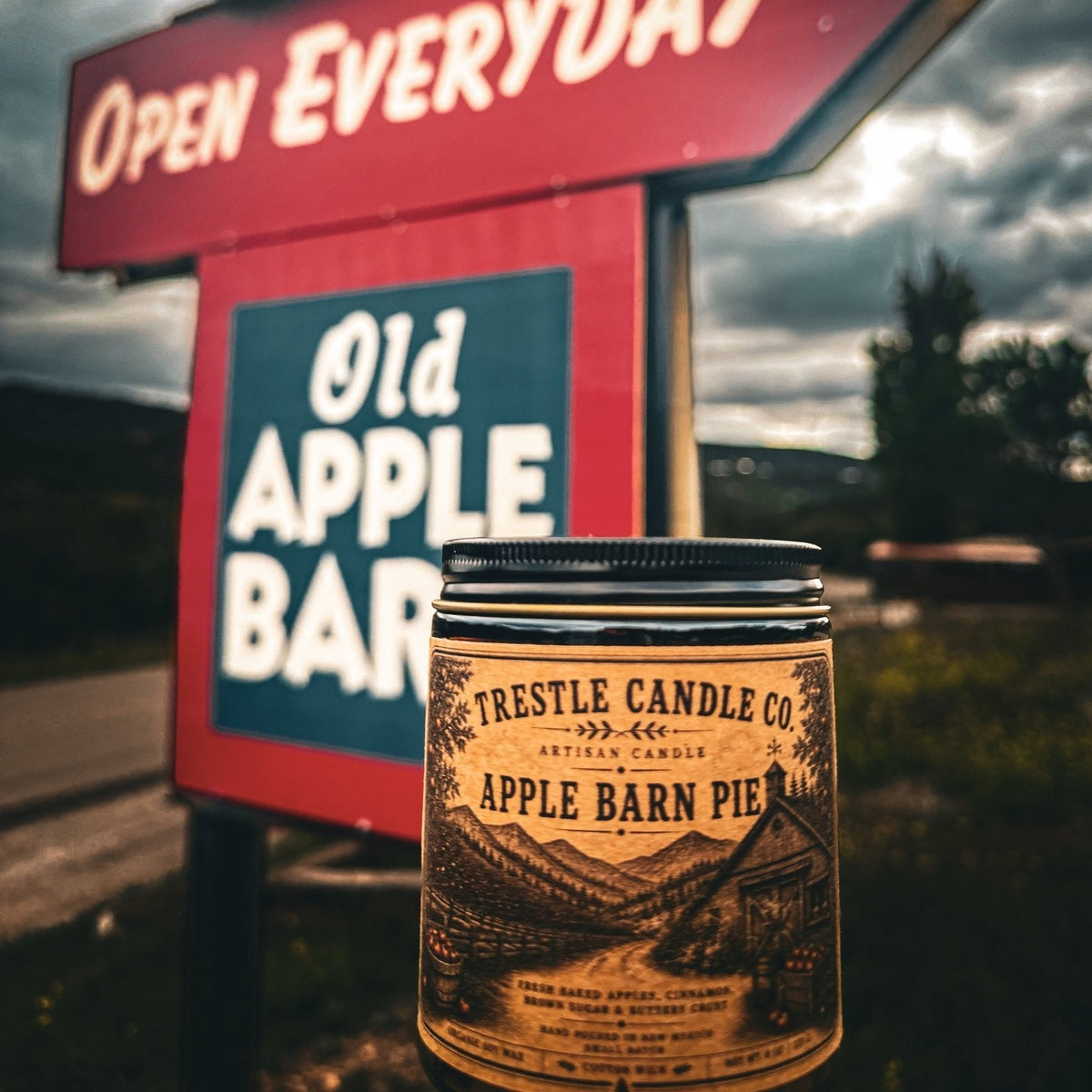Apple Barn Pie Candle - TRESTLE CANDLE CO